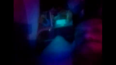 mikemike11k online show from January 8, 2025, 4:12 am