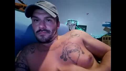 mikemike11k online show from January 17, 2025, 10:11 am