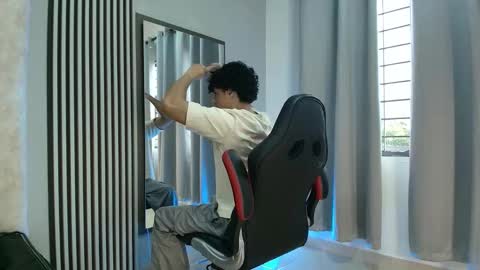 mikey_banji online show from September 16, 2025, 12:28 pm