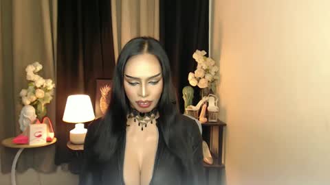 Snapshot of mikeyalawi03 chatting on January 23, 2025, 7:11 am Mistress MikeyAlawi online show from January 23, 2025, 7:11 am