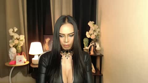 Snapshot of mikeyalawi03 chatting on January 31, 2025, 11:46 am Mistress MikeyAlawi online show from January 31, 2025, 11:46 am
