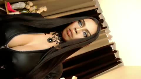Snapshot of mikeyalawi03 chatting on February 28, 2025, 2:31 am Mistress MikeyAlawi online show from February 28, 2025, 2:31 am