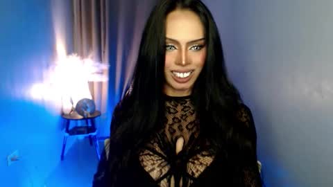 Snapshot of mikeyalawi03 chatting on February 11, 2026, 2:44 pm Mistress MikeyAlawi online show from February 11, 2026, 2:44 pm