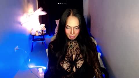 Snapshot of mikeyalawi03 chatting on March 3, 2026, 1:23 am Mistress MikeyAlawi online show from March 3, 2026, 1:23 am