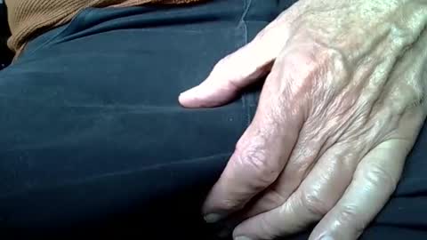 mikeybed online show from October 7, 2025, 12:02 pm