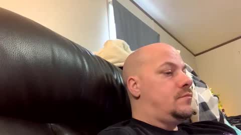 mikeylikesit2222 online show from December 25, 2024, 8:50 pm