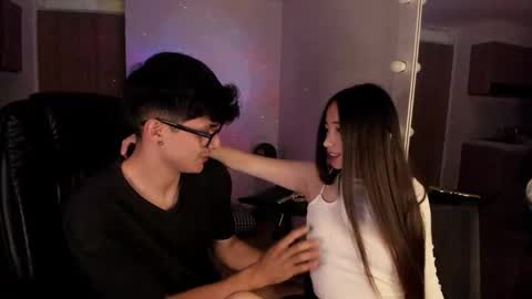 VIOLETAMIKE online show from September 21, 2025, 12:01 am