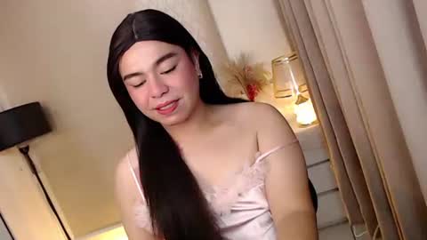 Theresa Luna online show from September 15, 2025, 8:31 pm
