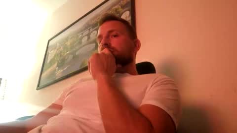 mikhael767676 online show from October 1, 2025, 10:38 pm