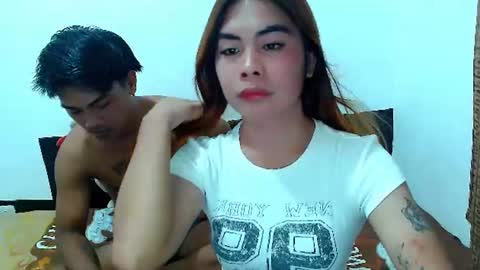 Snapshot of mikhayla_and_zeus_room chatting on June 16, 2026, 1:41 am Mikhayla and Zeus online show from June 16, 2026, 1:41 am