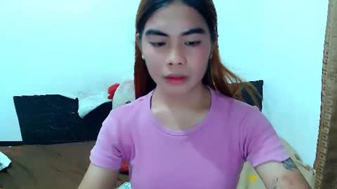 Snapshot of mikhayla_and_zeus_room chatting on June 24, 2026, 3:27 am Mikhayla and Zeus online show from June 24, 2026, 3:27 am