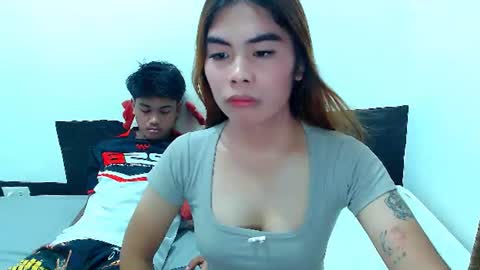Snapshot of mikhayla_and_zeus_room chatting on July 1, 2026, 2:46 am Mikhayla and Zeus online show from July 1, 2026, 2:46 am
