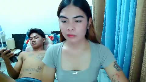 Snapshot of mikhayla_and_zeus_room chatting on July 17, 2026, 2:07 am Mikhayla and Zeus online show from July 17, 2026, 2:07 am