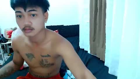 Snapshot of mikhayla_and_zeus_room chatting on July 29, 2026, 5:05 am Mikhayla and Zeus online show from July 29, 2026, 5:05 am
