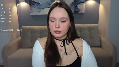 Snapshot of miki_miki_cutie chatting on February 7, 2025, 5:18 pm Mikki online show from February 7, 2025, 5:18 pm