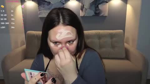 Snapshot of miki_miki_cutie chatting on February 9, 2025, 8:02 pm Mikki online show from February 9, 2025, 8:02 pm