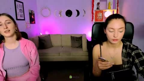 Miki online show from April 15, 2026, 5:58 am