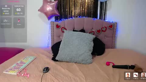 Mikka Hill online show from March 31, 2026, 2:24 am