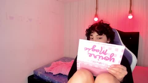   miku katsuragi  online show from October 2, 2025, 1:34 am