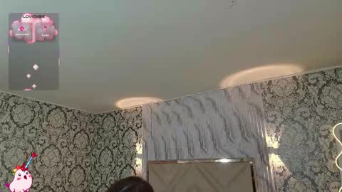 miku_tay online show from February 26, 2026, 7:35 pm