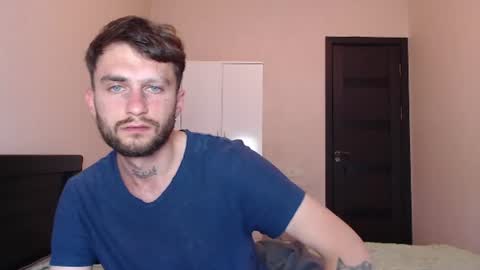 Snapshot of mikw63 chatting on July 1, 2026, 4:14 am Sin online show from July 1, 2026, 4:14 am