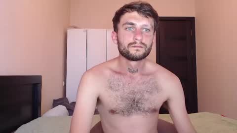 Snapshot of mikw63 chatting on July 26, 2026, 2:35 pm Sin online show from July 26, 2026, 2:35 pm