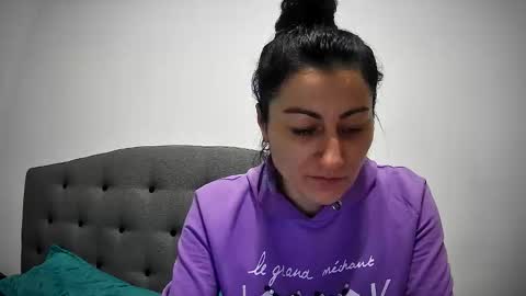 Snapshot of mikyloveu chatting on February 6, 2026, 5:16 pm Mikyloveu online show from February 6, 2026, 5:16 pm