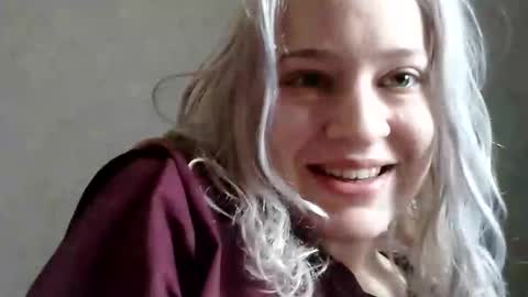 Mila 420 online show from April 25, 2026, 9:01 am
