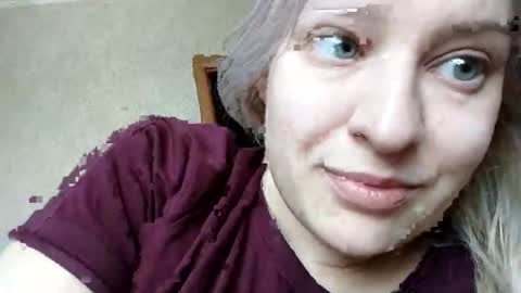 Mila 420 online show from May 4, 2026, 8:43 am