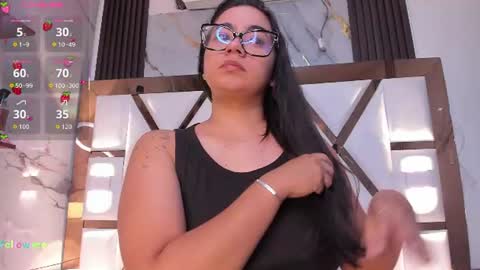 Snapshot of mila_clum chatting on July 12, 2026, 11:45 am Camila online show from July 12, 2026, 11:45 am