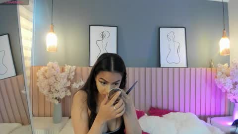 Snapshot of mila_hank chatting on February 24, 2026, 12:14 pm mila_hank online show from February 24, 2026, 12:14 pm