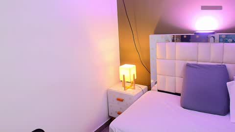 Milena  online show from January 17, 2025, 11:17 am