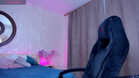 Snapshot of mila_kinor chatting on January 15, 2025, 10:49 am mila_kinor online show from January 15, 2025, 10:49 am