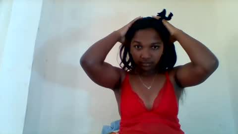 Snapshot of mila_lunah chatting on June 22, 2026, 4:53 am mila_lunah online show from June 22, 2026, 4:53 am