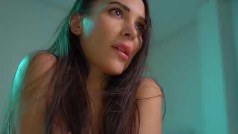 mila may  online show from October 19, 2025, 12:28 pm