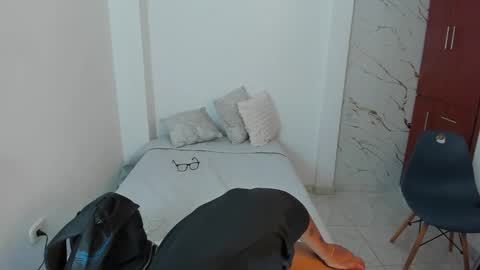 martina online show from March 4, 2026, 2:50 am