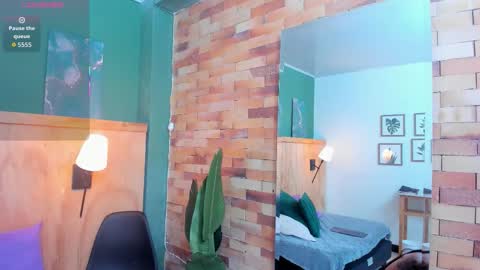 Mila and samy online show from January 9, 2026, 12:08 pm