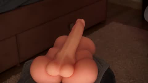 Mila Sapphire online show from March 27, 2026, 8:26 am