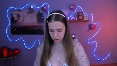 Snapshot of mila_sun__ chatting on February 20, 2026, 8:38 am mila_sun__ online show from February 20, 2026, 8:38 am