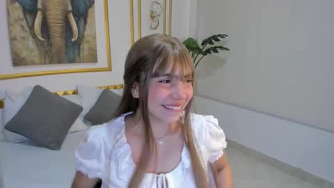 milaack_ online show from March 29, 2026, 1:11 pm