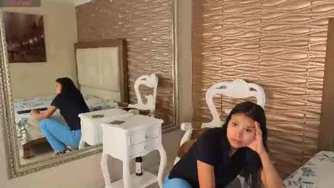 miladiosa online show from June 28, 2026, 12:11 pm
