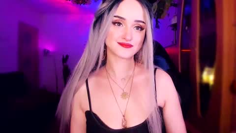 MiladyJolie online show from February 5, 2025, 5:41 am