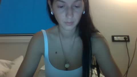 MilaGabor online show from September 23, 2025, 4:43 pm