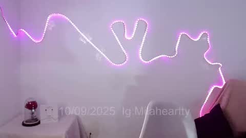 Milah online show from September 10, 2025, 8:42 pm