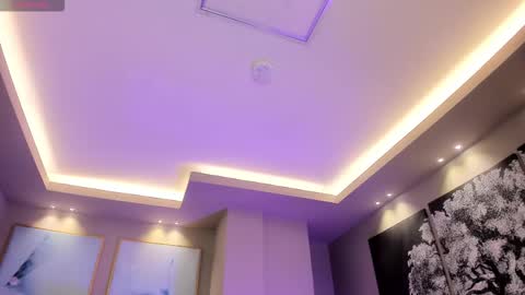 Mila  online show from March 20, 2026, 12:43 pm