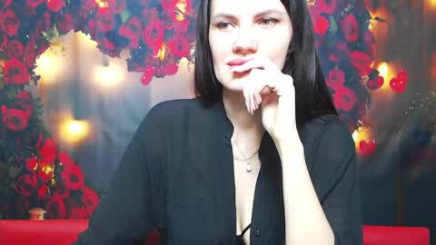 Snapshot of milaloona chatting on March 6, 2025, 11:14 am Milaloona online show from March 6, 2025, 11:14 am
