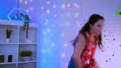milamiuuu online show from June 11, 2026, 2:59 pm