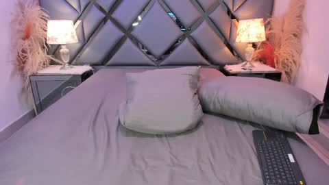 Snapshot of milan_lewiss chatting on April 1, 2026, 1:41 pm milan_lewiss online show from April 1, 2026, 1:41 pm