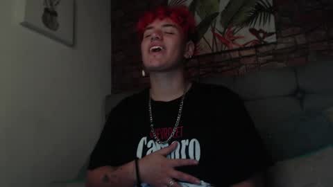 Snapshot of milan_rf chatting on December 31, 2024, 5:18 pm MILAN online show from December 31, 2024, 5:18 pm