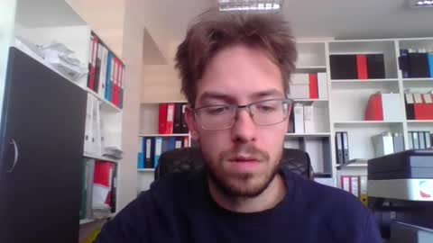 milana8c online show from May 14, 2026, 7:59 am